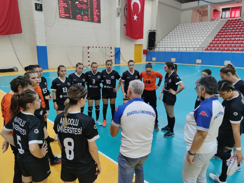 LİDERE BİLENİYORLAR