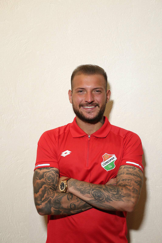 Y.EMRE RAKİP OLACAK