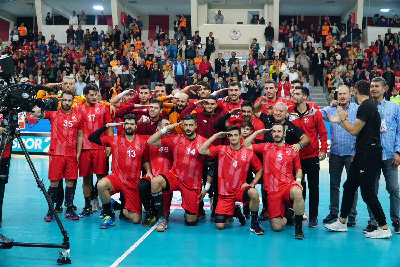 HENTBOL A MİLLİ TAKIMIMIZDA KORONA ŞOKU!