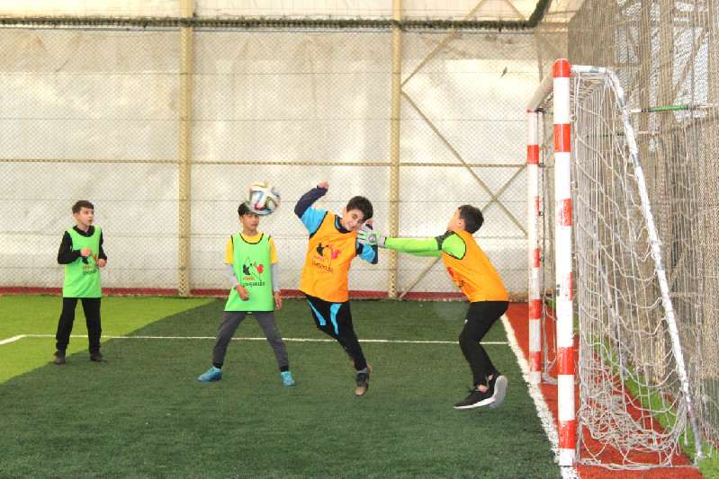 MİNİK ŞİMŞKLER LİGİNE  İKİ HAFTA ARA VERİLDİ