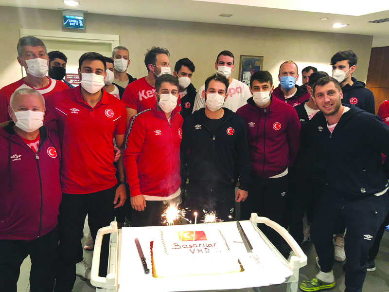 VETERANLARDAN MİLLİLERE MORAL