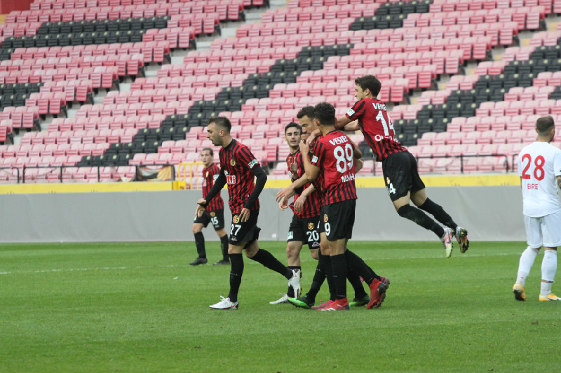 KUPA MAÇI ÇARŞAMBA