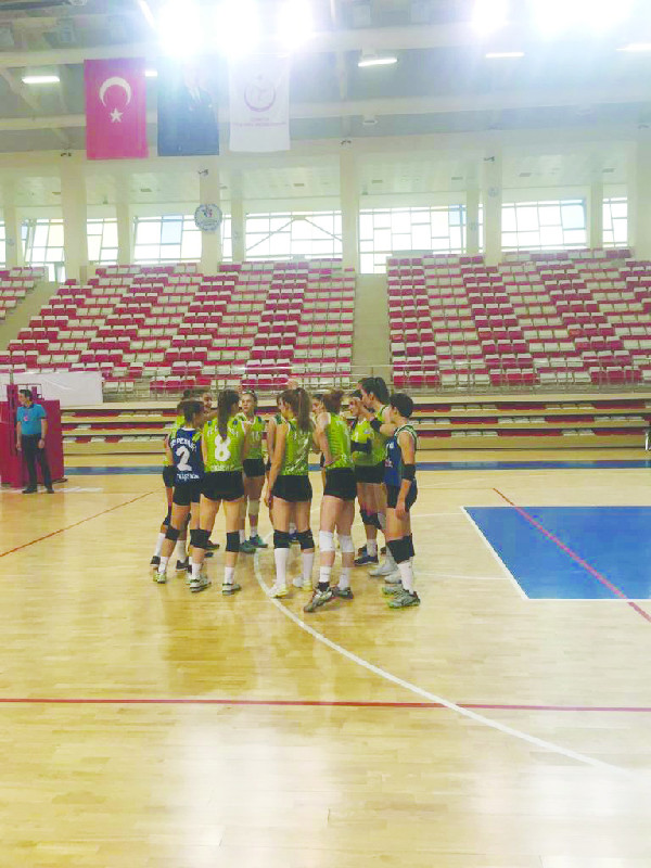 HARİKASINIZ KIZLAR(3-0)