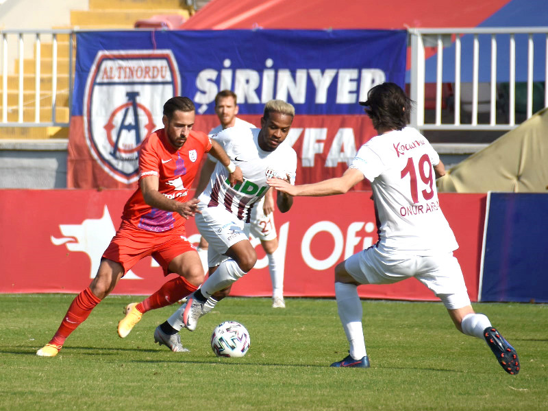 ALTINORDU GÜLDÜ (2-0)