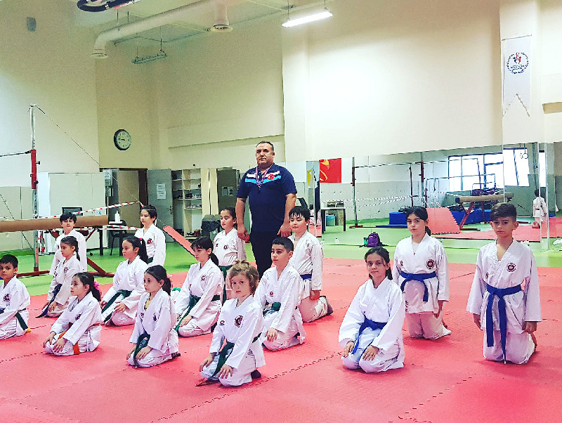 ÖĞRENCİLER SPORDAN KOPMASIN