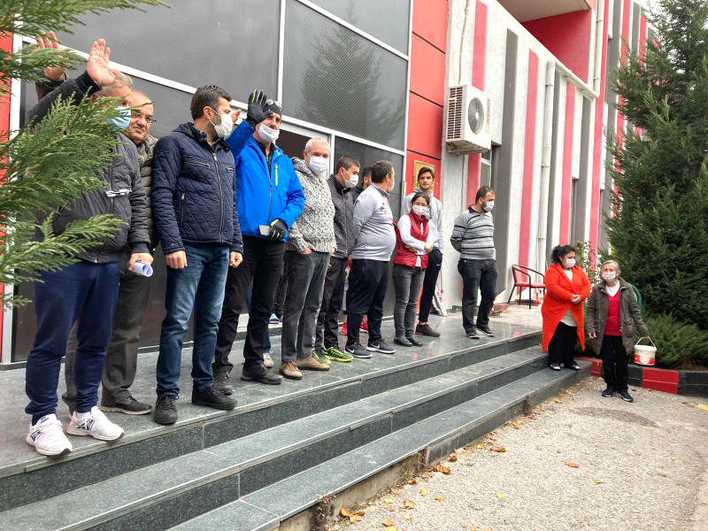 ES-ES İNANÇLI GİTTİ