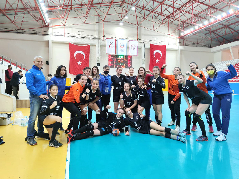 İŞTE BU GALİBİYET İYİ OLDU (33-26)