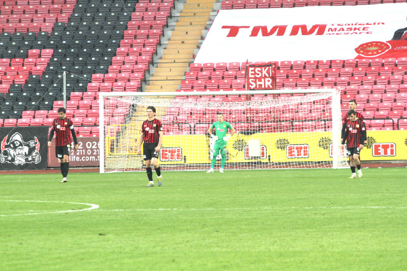 2 DEĞİŞİKLİK VARDI