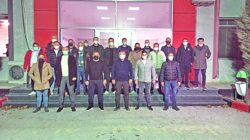 FORMA KRİZİ ÇÖZÜLDÜ