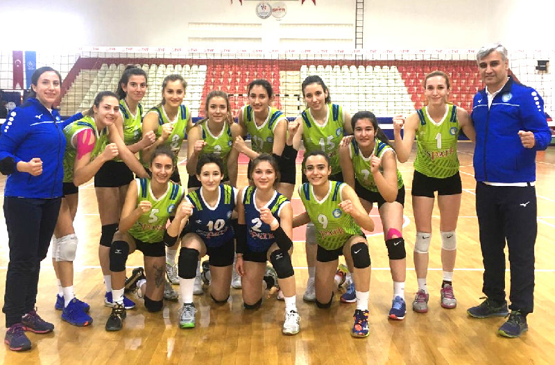 TEPEBAŞI KIZLARI EZDİ GEÇTİ (0-3)