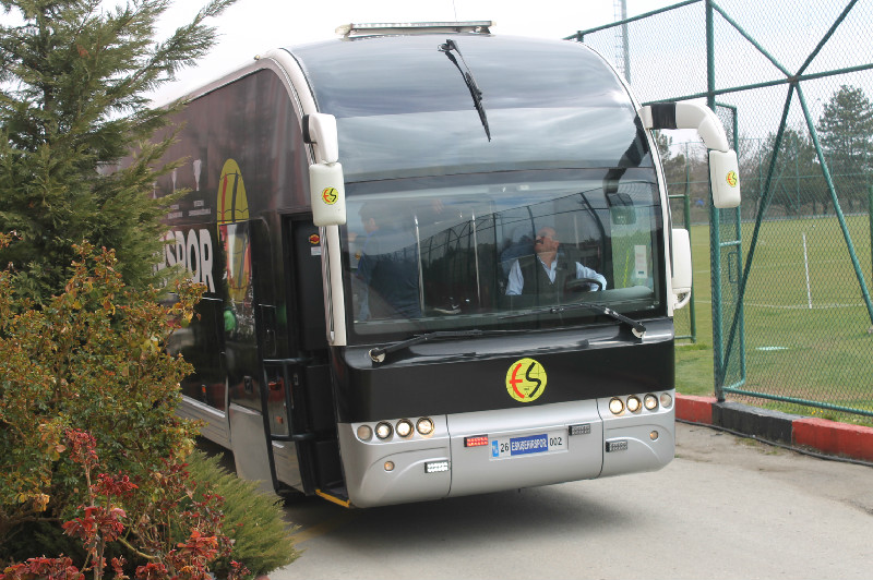 OTOBÜS İLE RİZEYE