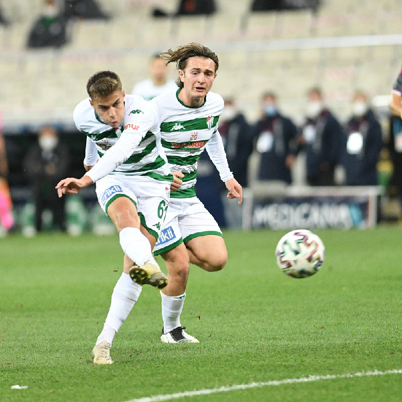 BATUHAN VE ALİ  20 GOLE ETKİ YAPTI