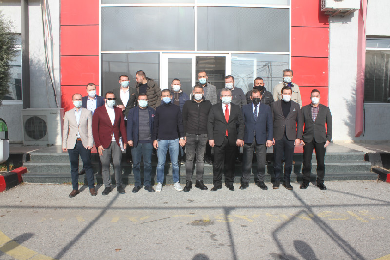 ESKİŞEHİRSPOR BAYRAĞINI DİK TUTMAYA ÇALIŞIYORUZ