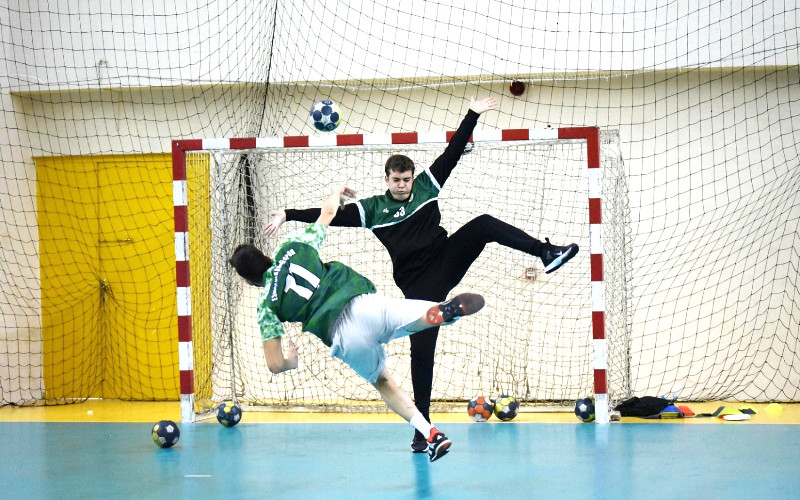 ATEŞ SAVAŞÇILARINA TATİL YOK!