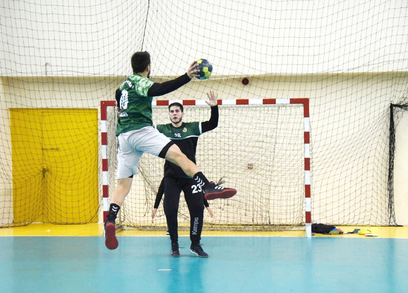 ZİRVE İÇİN HATA YAPMAK YOK