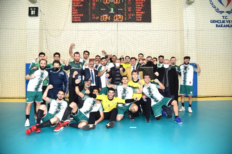 ATEŞ SAVAŞÇILARI TAHTA ÇIKTI (34-29)