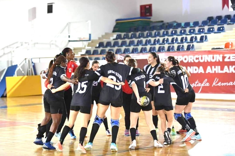 MELEKLER ELİ BOŞ DÖNDÜ (26-19)