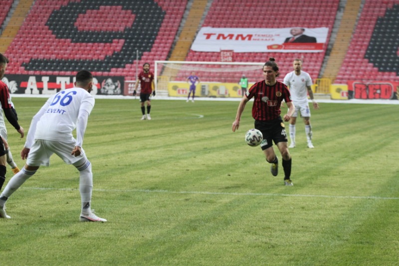 MEHMET ÖZCANA  TRABZONSPOR TALİP