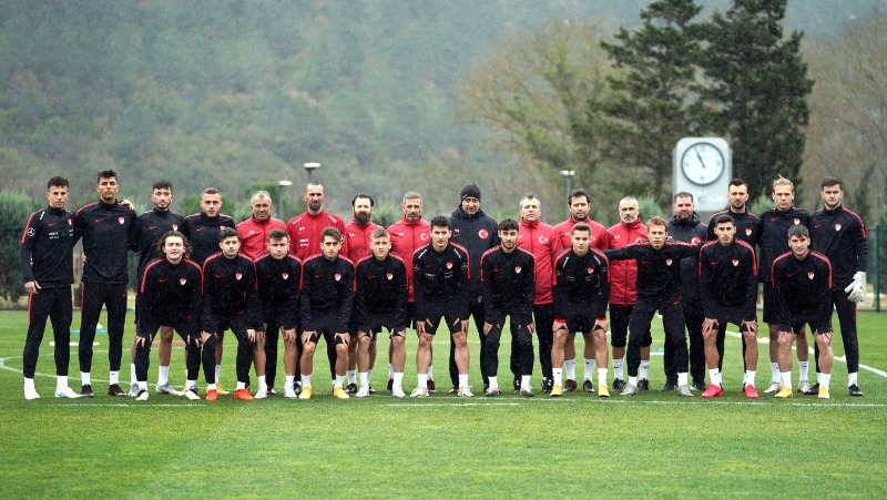 "OYUNCULARIN ULUSLARARASI  SEVİYEDE YARIŞMASI LAZIM"