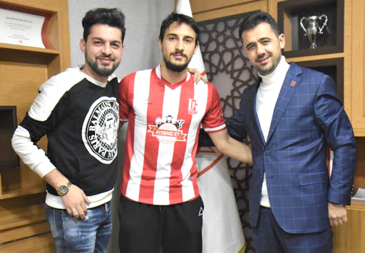 BALIKESİRSPORDA  TRANSFERE BAŞLADI