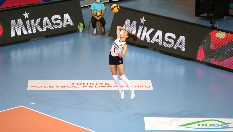 YÜKSEK UÇUŞA DEVAM