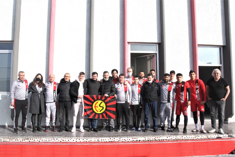 YOLUN AÇIK OLSUN BİLAL KARDEŞ!