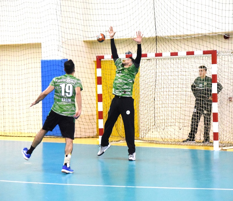 LİG HAVASINA GİRDİLER