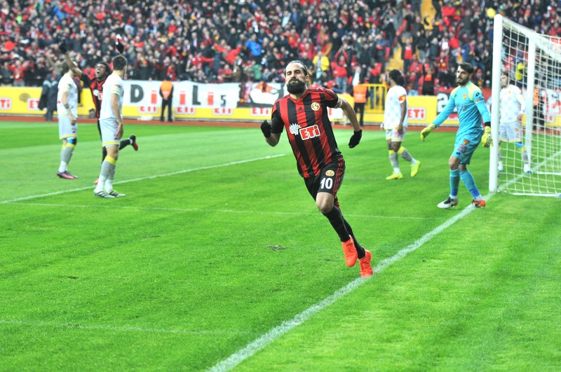 İDDİALARIN HEPSİ YALAN!