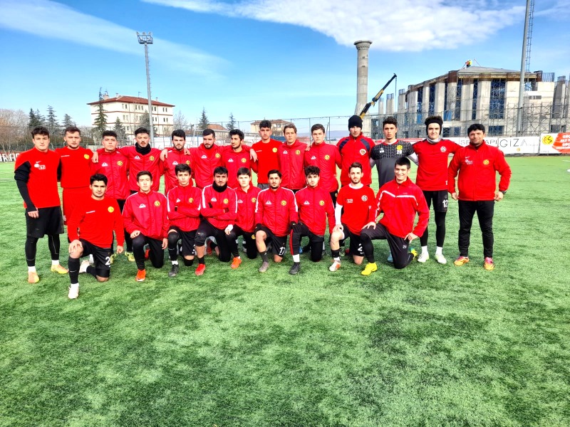 GENÇ ŞİMŞEKLER  KUVVET TOPLUYOR