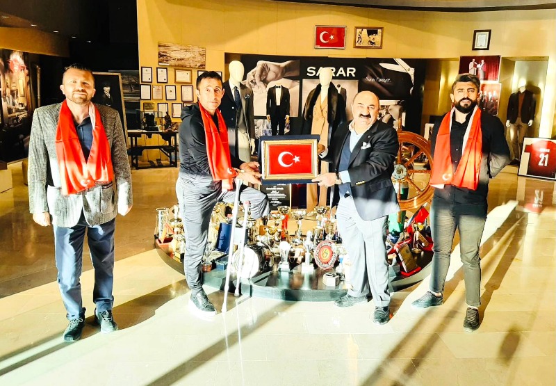 ÇOBANIN ÖZEL MİSAFİLERİ VARDI