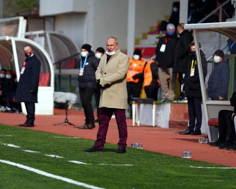 "OYUNCULARIN ÇABASINDAN MEMNUNUM"