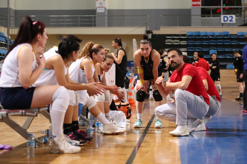 SİVRİHİSARSPOR KARŞIYAKA ÖNÜNDE