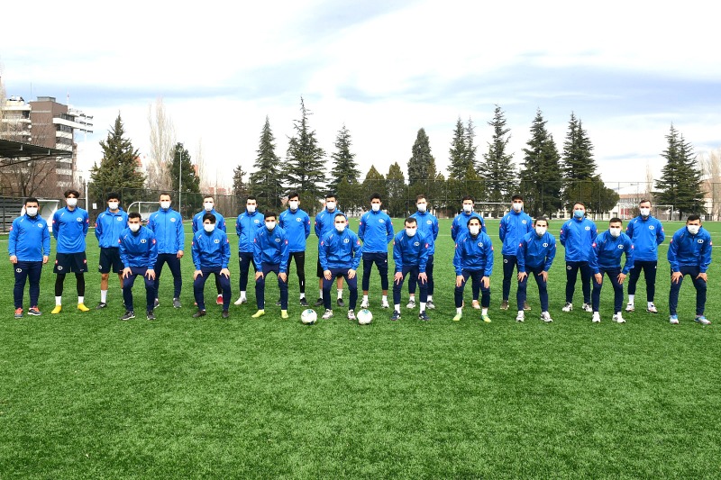 ANADOLU ÜNİVERSİTESİ ŞAMPİYONLUK  İÇİN ÇIKTI BU YOLA