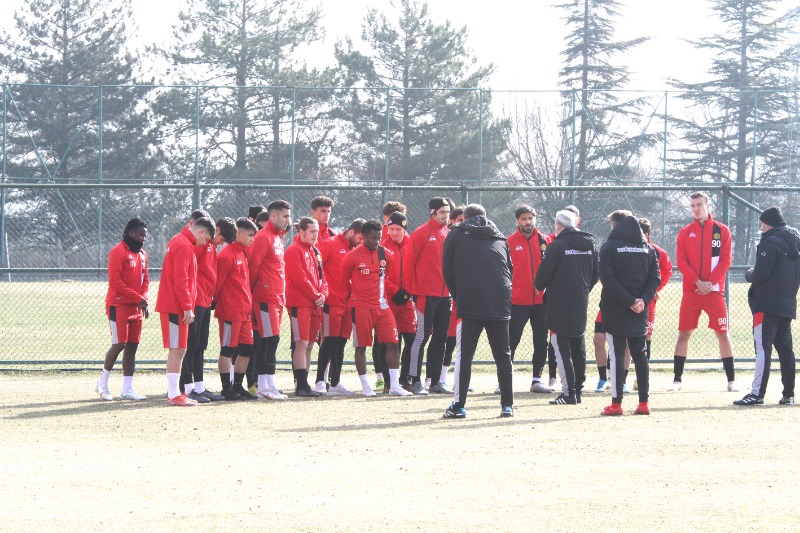 KADRO YİNE DEĞİŞECEK