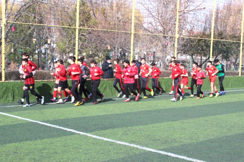 ALTYAPIDA DURMAK YOK