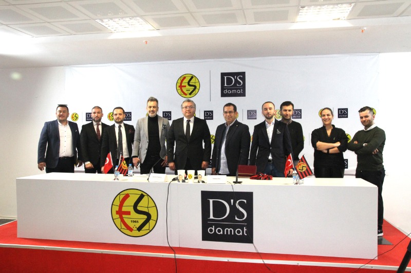 ALTIN YERE DÜŞMEKLE PUL OLMAZ