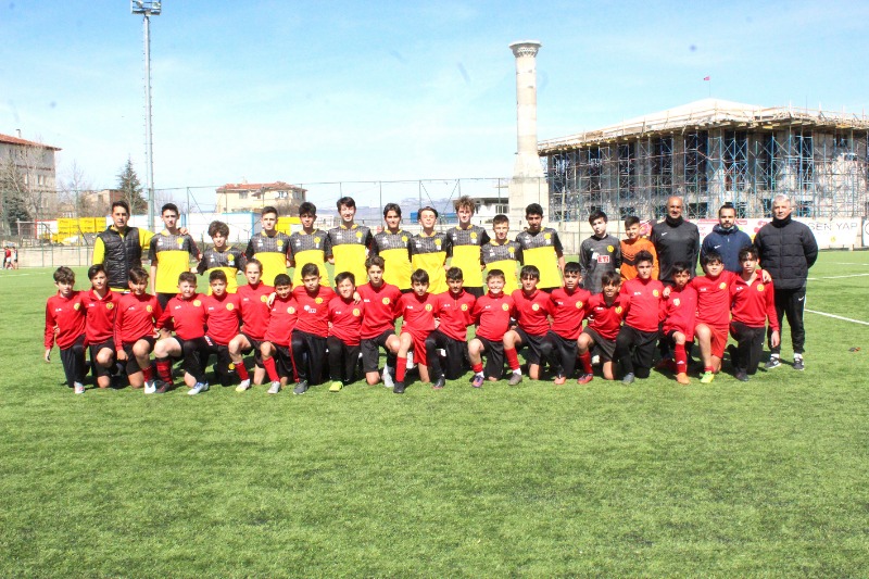 ALT YAPIDA RENKLİ HAFTA SONU