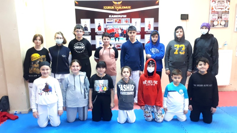 KAMERSPOR’UN MİNİKLERİ ZEYNEP ŞEYMA TURHAN’A EMANET