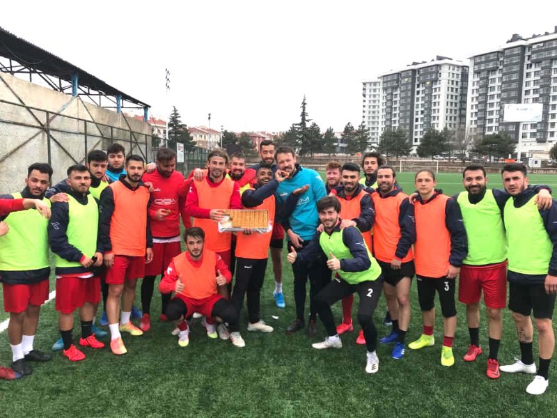 YUNUSEMRESPORDA TATLI SÜRPRİZ