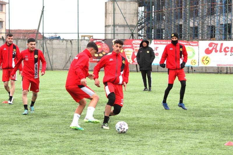 BUGÜN TOPLANIYORLAR