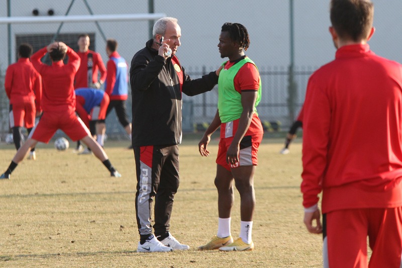 U19LA ÇALIŞIYORLAR