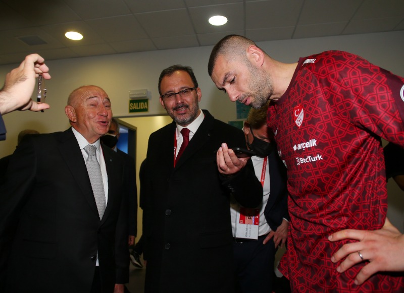 CUMHURBAŞKANI ERDOĞANI DAVET ETTİLER