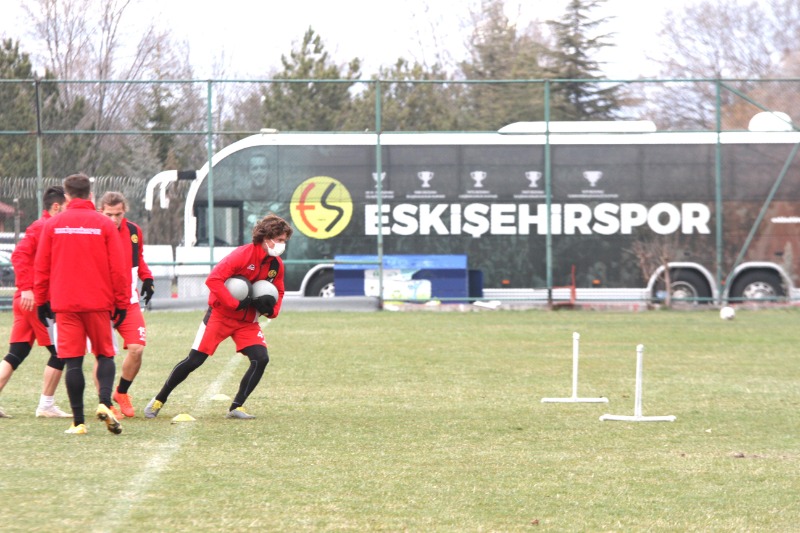 MASKELİ ÇALIŞTILAR