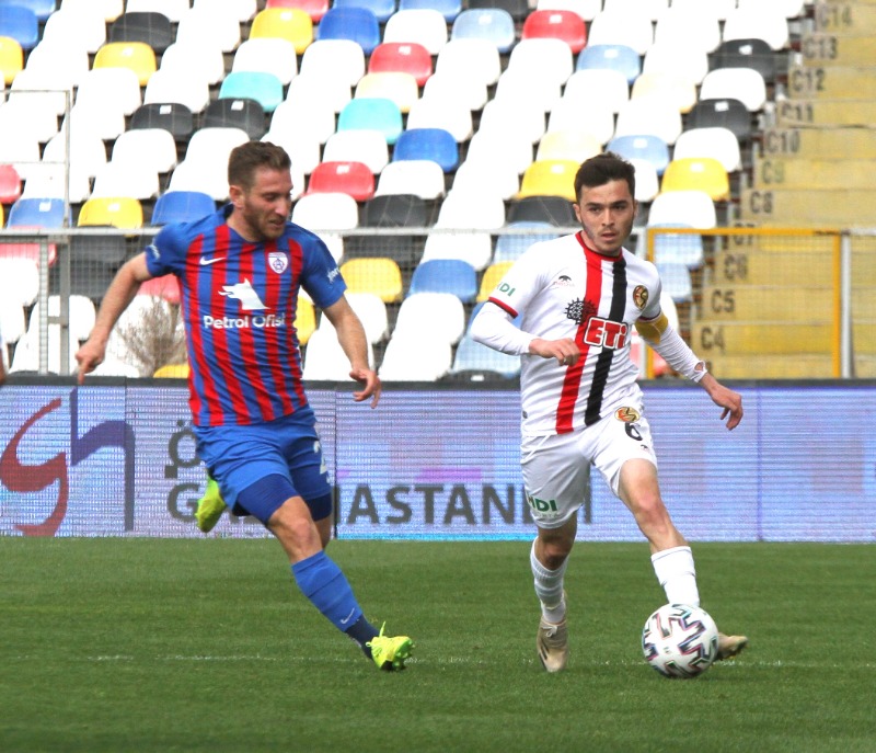 FURGAN MR ÇEKTİRDİ