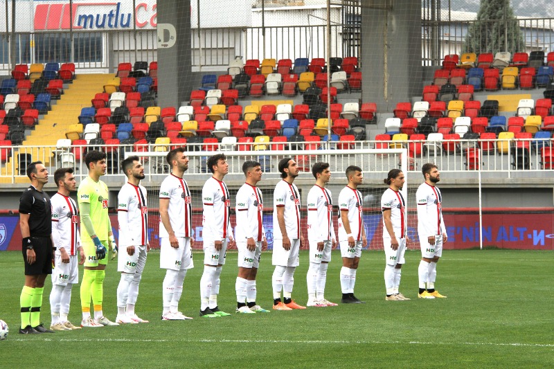 10 GÜNDE 3 MAÇ VAR