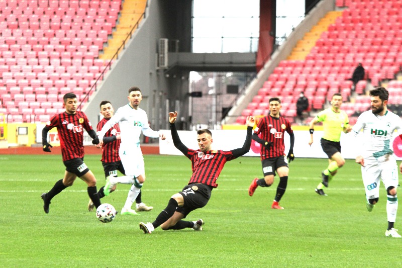 ES-ES TUZLAYA KONUK