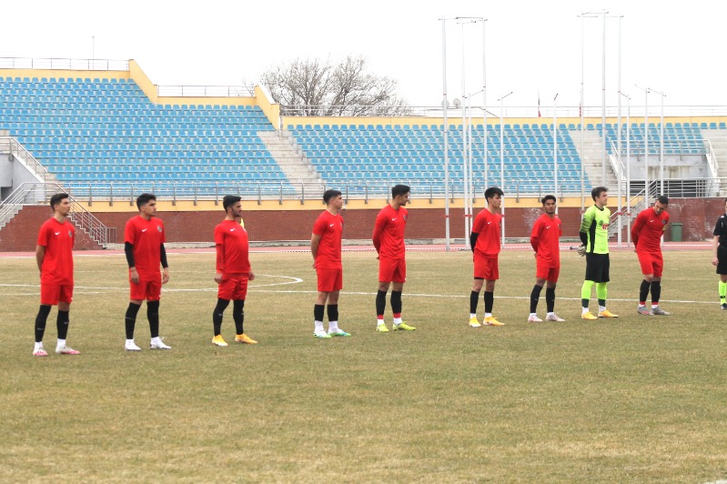 GENÇ ŞİMŞEKLER DAĞILDI (5-1)