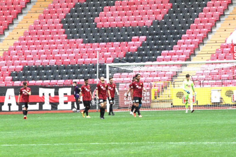 NE BİTMEZ ÇİLEMİZ VARMIŞ (0-3)