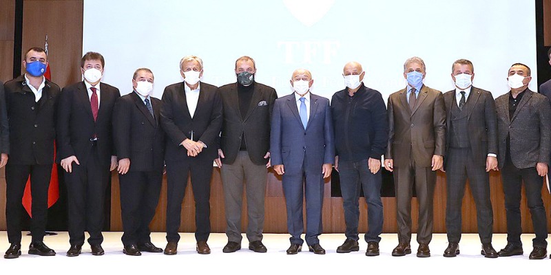 PLAY-OUT İÇİN  GÖZLER TFFDE