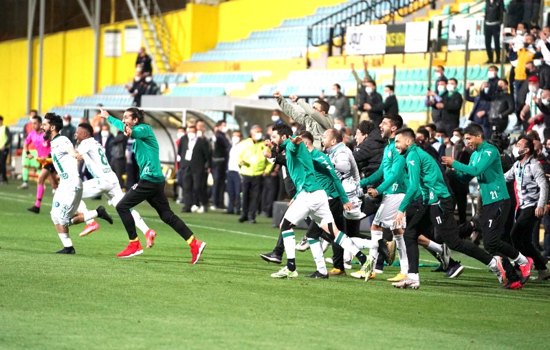 GZT GİRESUNSPOR, 44 YIL SONRA SÜPER LİGE YÜKSELDİ